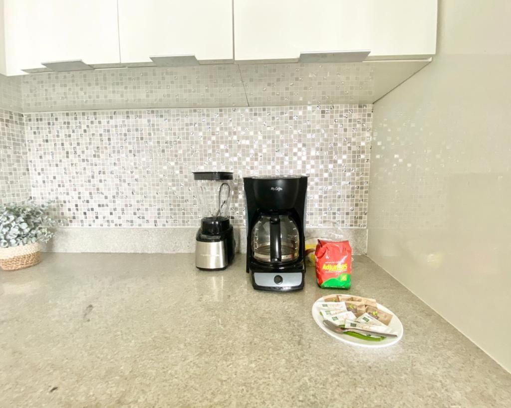 Kasa Brisa Marina Ocean View Balcony Beachfront San Juan Ngoại thất bức ảnh
