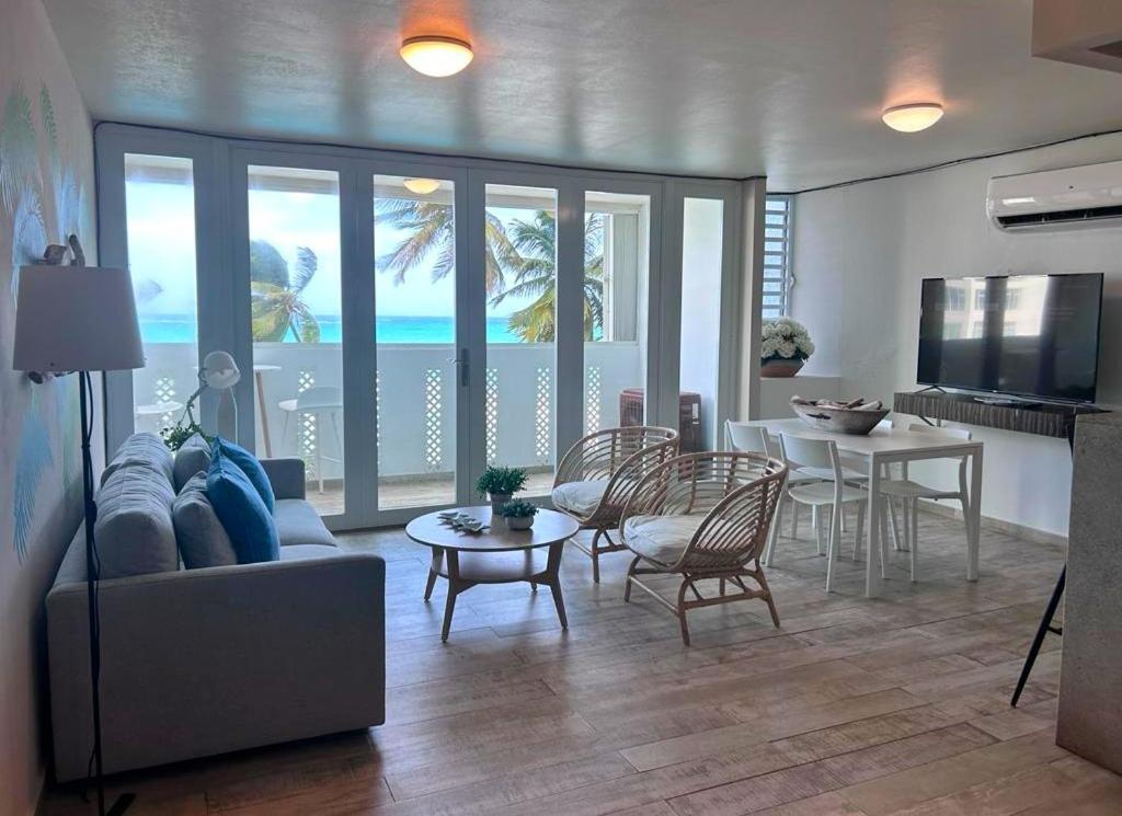 Kasa Brisa Marina Ocean View Balcony Beachfront San Juan Ngoại thất bức ảnh